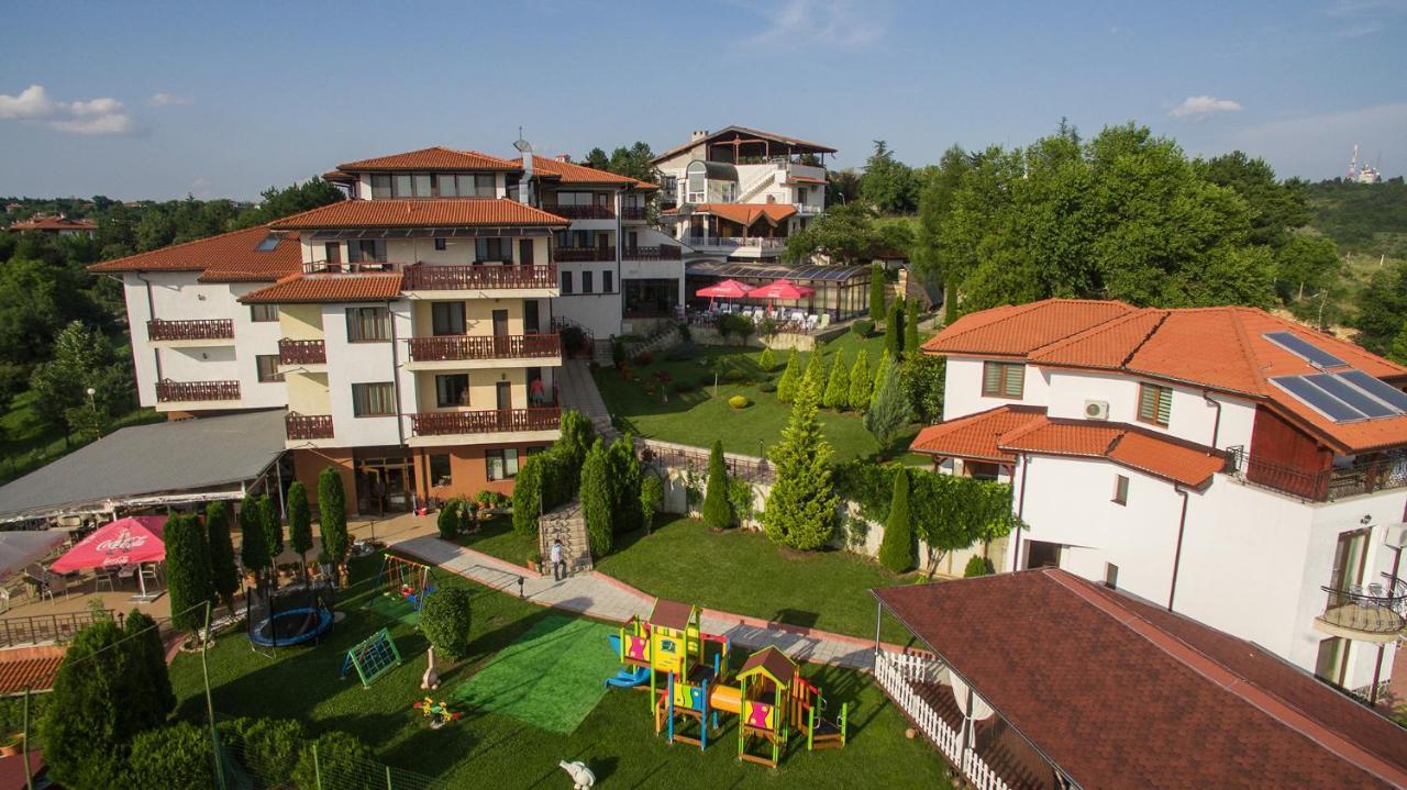 Park Hotel Arbanassi Exteriör bild